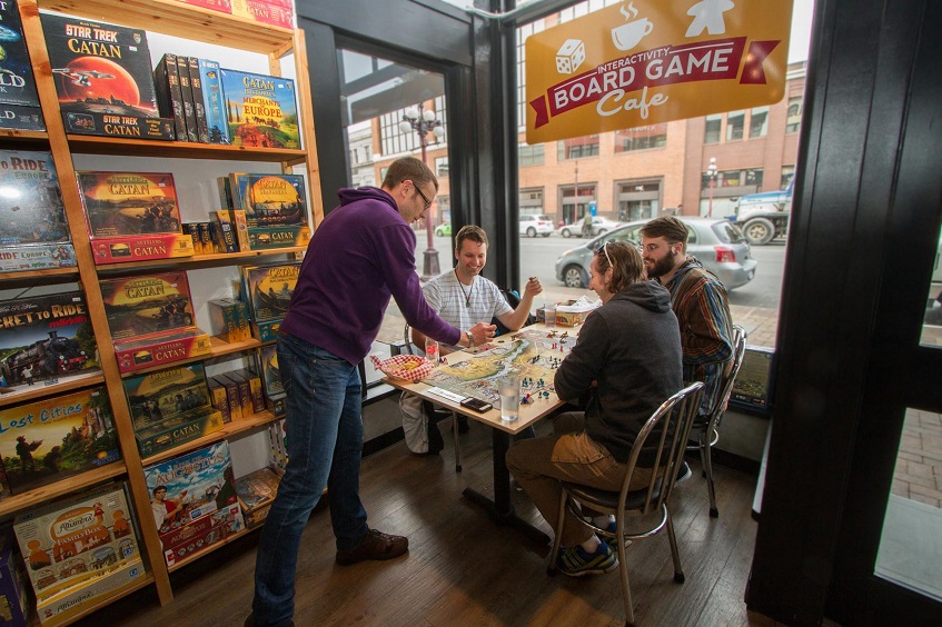 board-games-cafe