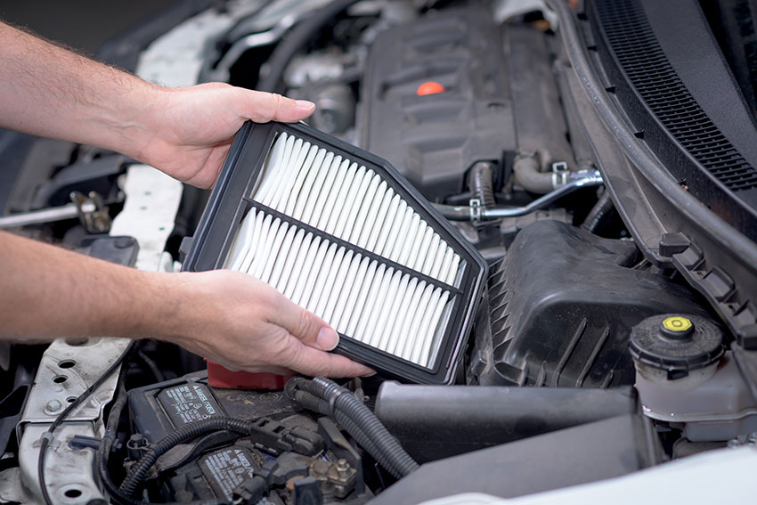 Replacing the air filter