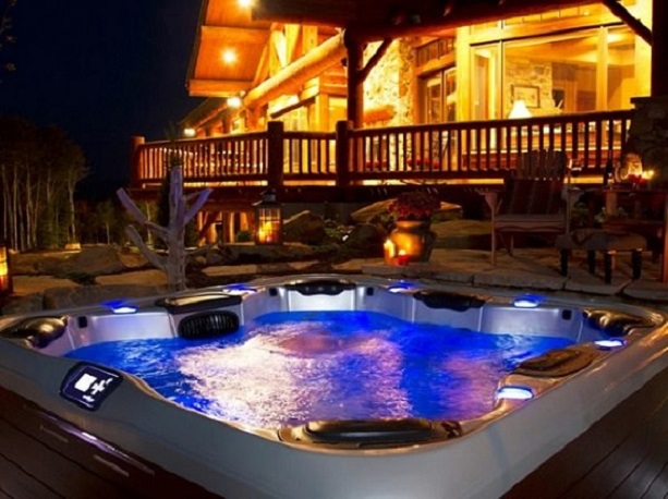 Indoor Jacuzzi Photos and Images & Pictures