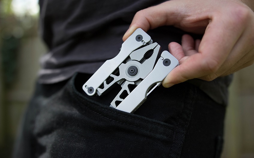 pocked-sized-multi-tool