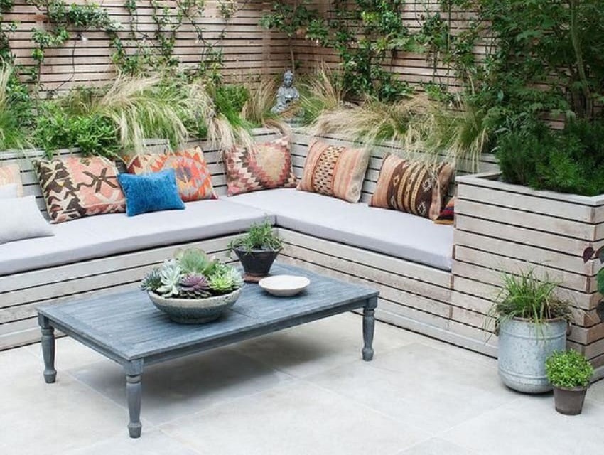 outdoor bench seats