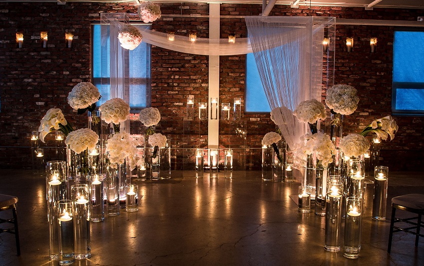 wedding-decor-with-candles