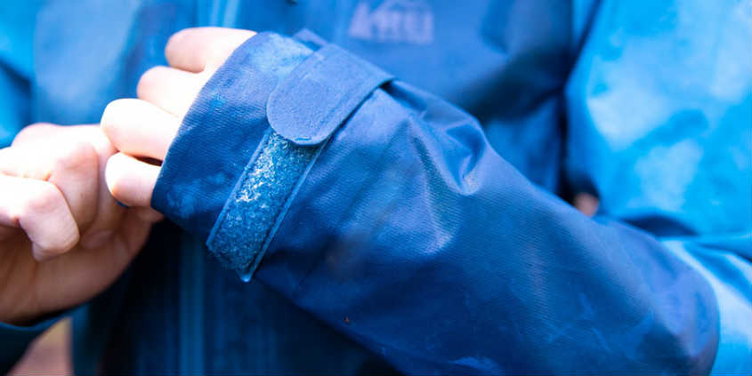 hiking rainwear