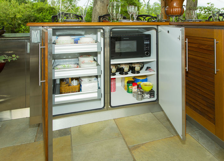Outdoor Kitchen Storage