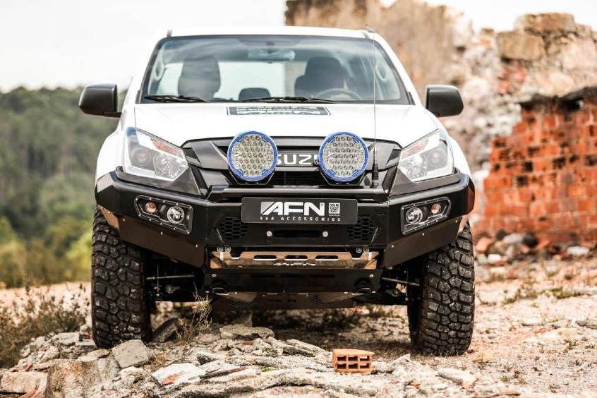 dmax bull bars