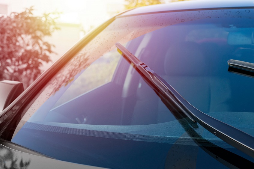 hydrophobic blade wipers