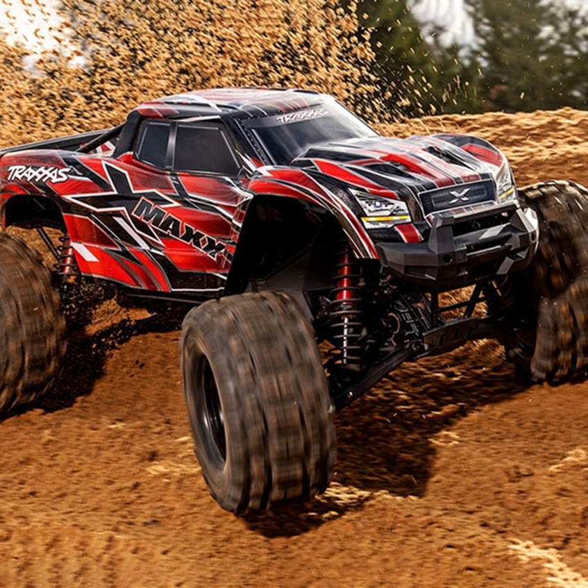 Traxxas X-Maxx 8S 4WD Brushless RTR Monster Truck w/Belted Tyres - Red [77096-4]