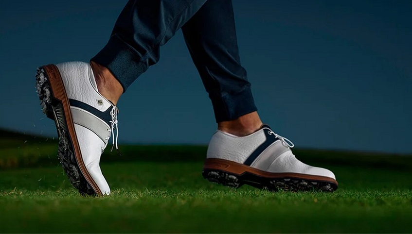 Golf shoes