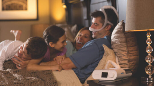 philips-dreamstation-auto-cpap-with-heated-humidifier-and-cell-modem